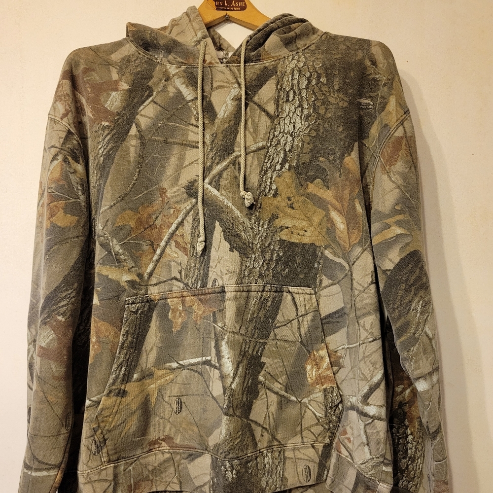 Hoodie Camo Print - Size Large - Unisex